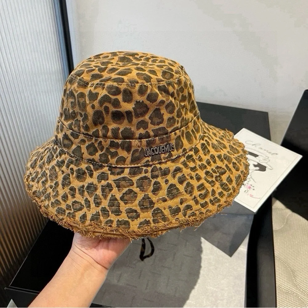 ✨✨ Jacquemus Women’s Hat ✨✨ - Picture 3 of 8